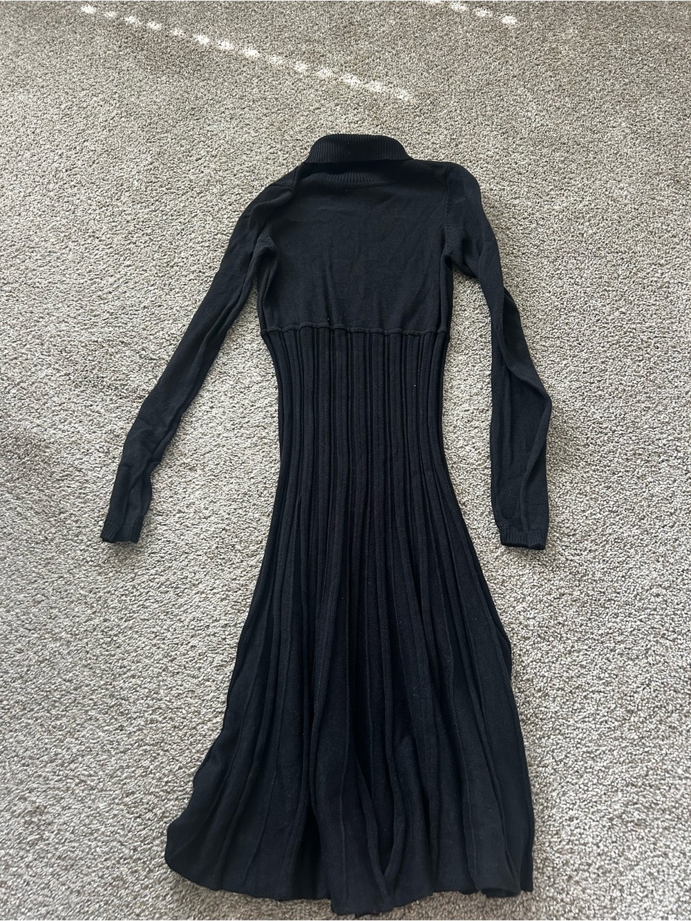 Max Studio Black Ribbed Turtleneck Long-Sleeve Midi Dress